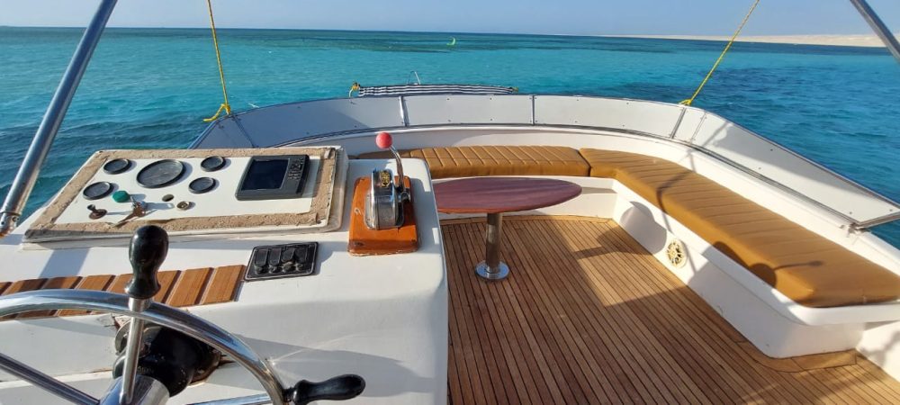 Private boat trip (snorkeling, fishing)