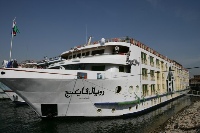 Program Amon 3 nights from Aswan to Luxor